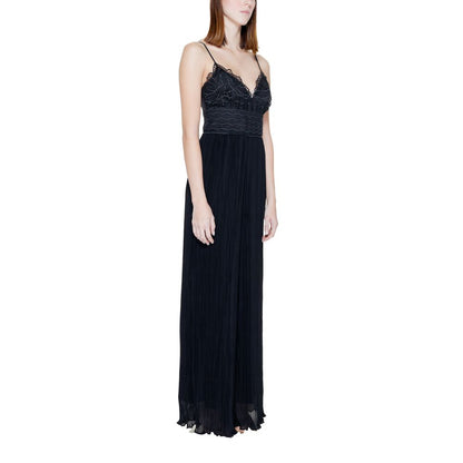 Guess Black Polyester Jumpsuit 1728,71956299936,Black,Clothing,Guess,IT40|S,Jumpsuits - Clothing,Jumpsuits - Jumpsuits - Clothing,New with tags,Women