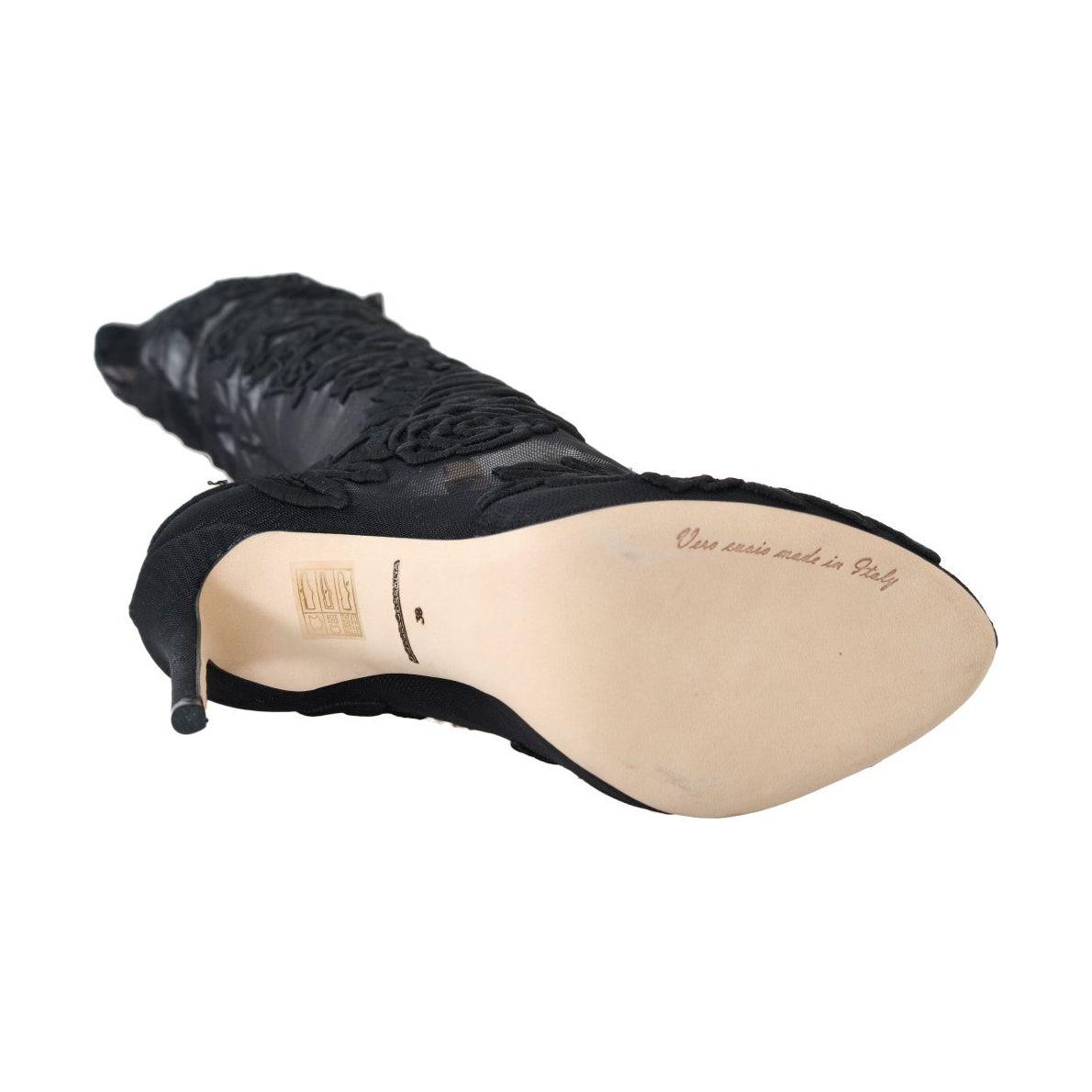 حذاء طويل فوق الركبة مزين بالزهور من دولتشي آند غابانا