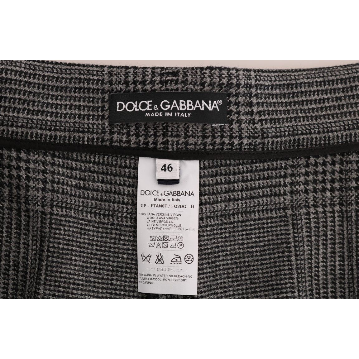 Elegant Gray Check Capri Wool Pants