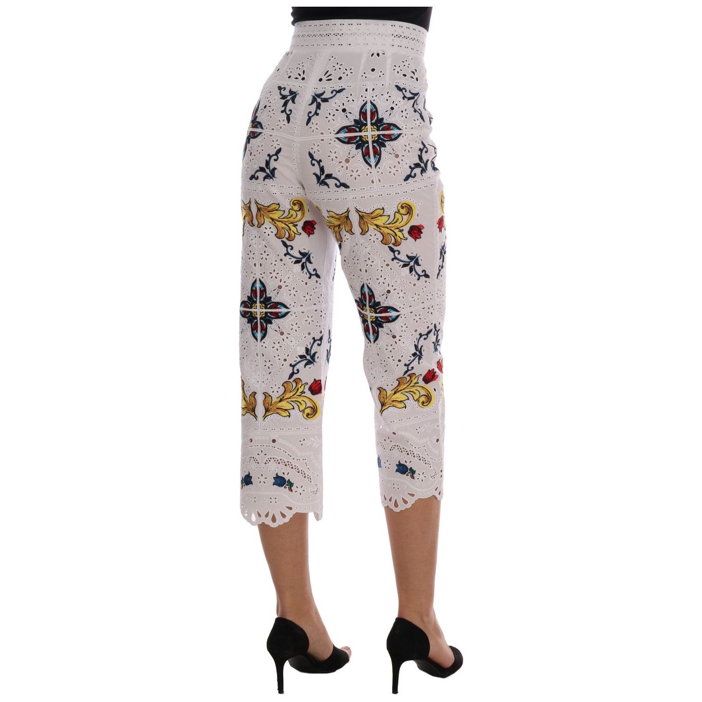 Majolica Embroidered Capri Elegance