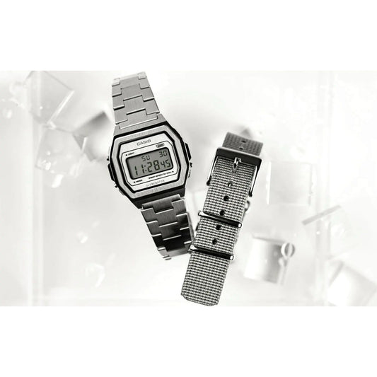 CASIO VINTAGE PREMIUM COLLECTION Special Pack + Extra Strap-1