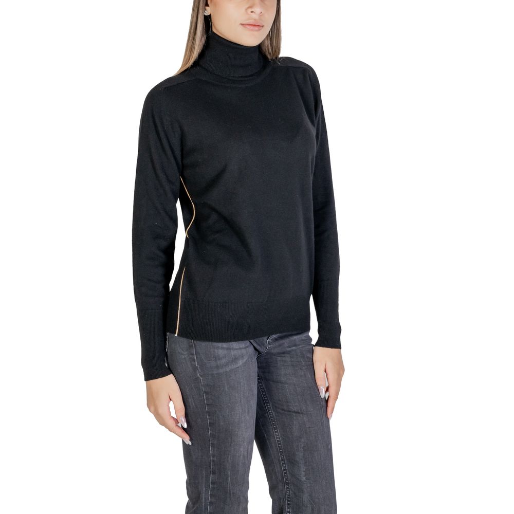 Alviero Martini Prima Classe Black Viscose Turtleneck Alviero Martini Prima Classe