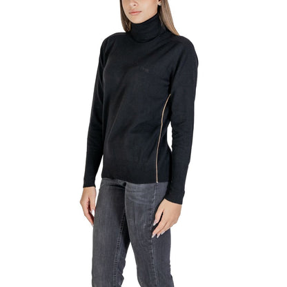 Alviero Martini Prima Classe Black Viscose Turtleneck Alviero Martini Prima Classe