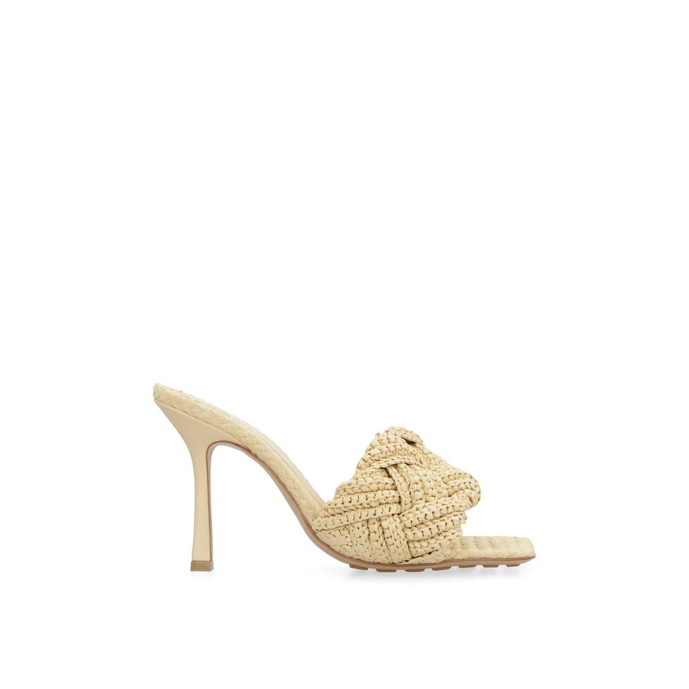Bottega Veneta Beige Raffia Mules 1728,75611013280,Beige,Bottega Veneta,EU39.5/US9.5,Flats - Shoes,Mules - Flats - Shoes,New with tags,Shoes,Women