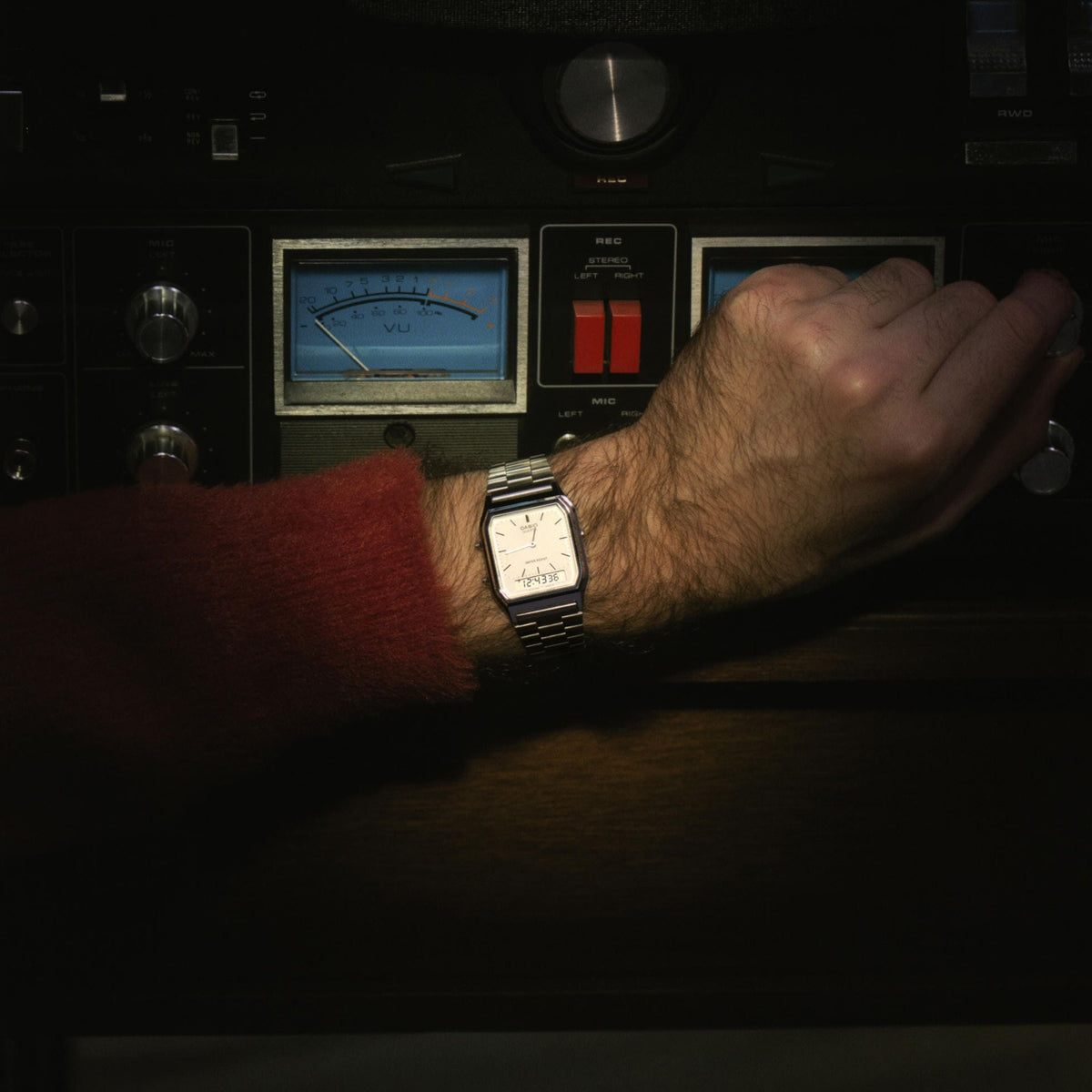 CASIO VINTAGE Mod. EDGY COLLECTION SUNRAY DIAL - WHITE WATCHES