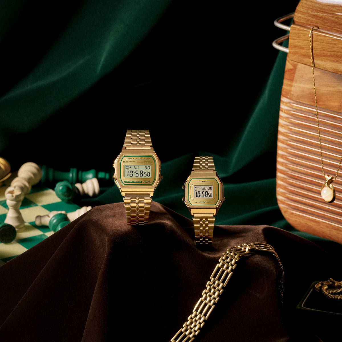 CASIO VINTAGE Mod. ICONIC - GOLD WATCHES