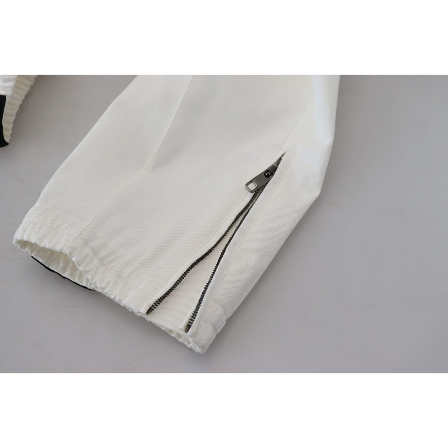 Dolce & Gabbana Elegant White Cotton Jogger Pants white-cotton-dg-logo-jogger-pants