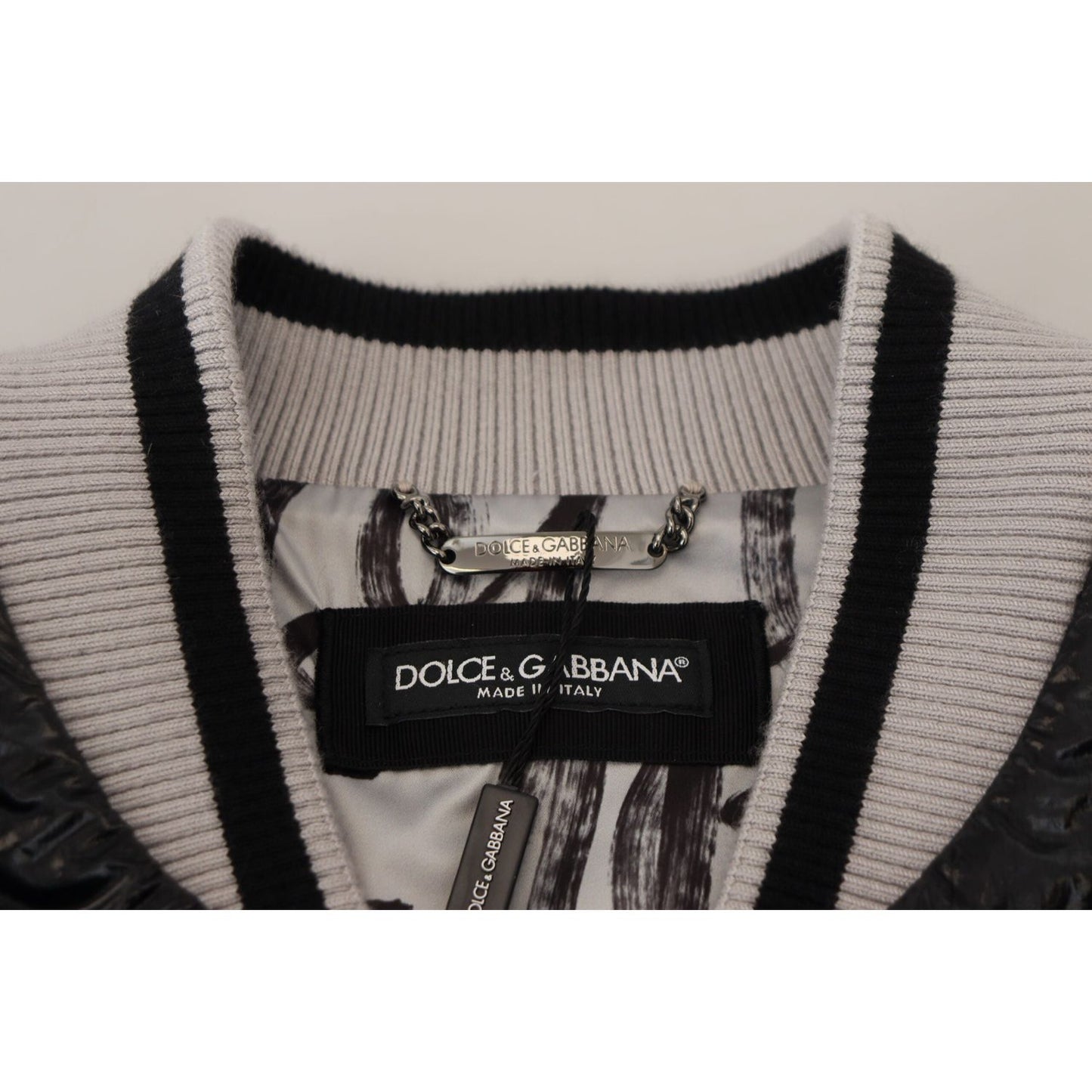 Dolce & Gabbana Sleek Black Bomber Jacket black-dg-logo-print-lining-bomber-jacket