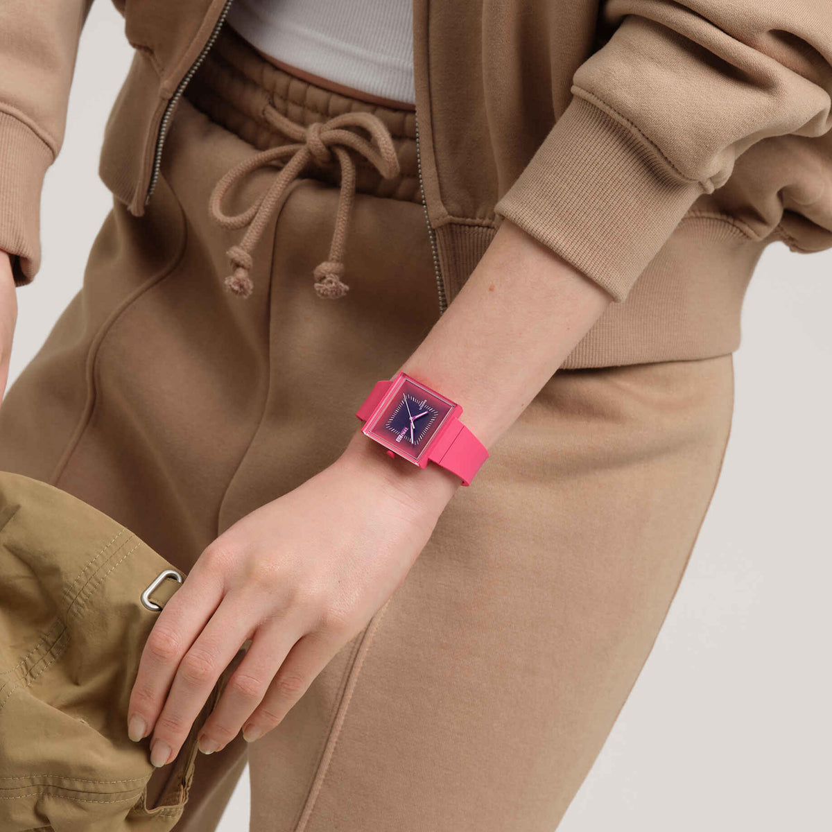 SWATCH Mod. SQUARELY BERRY READY STOCKED WATCHES,Wristwatch