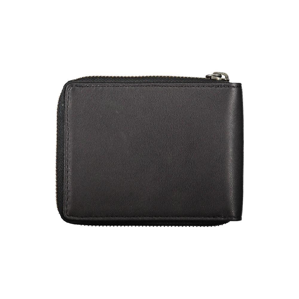 Blauer | Sleek Leather Round Wallet with Card Spaces| McRichard Designer Brands   