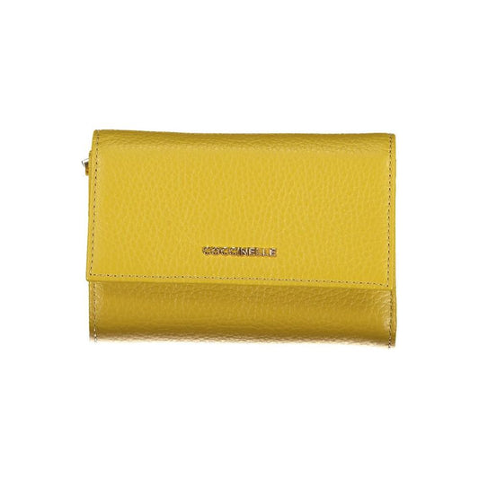 CoccinelleChic Leather Green Wallet with Multiple CompartmentsMcRichard Designer Brands£169.00