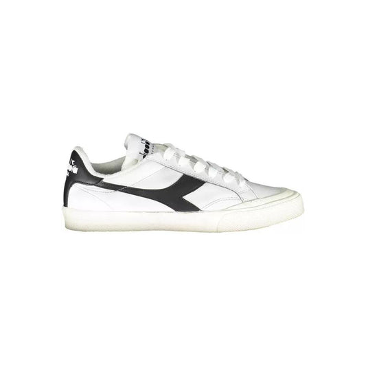 Sporty Lace-Up Sneakers with Contrast Accents