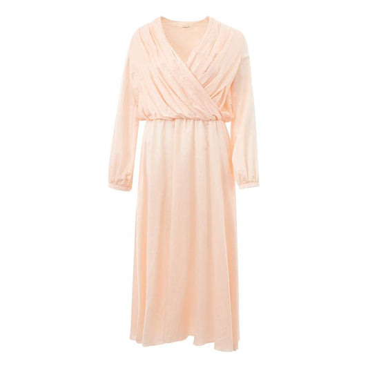 丝绸优雅粉色连衣裙