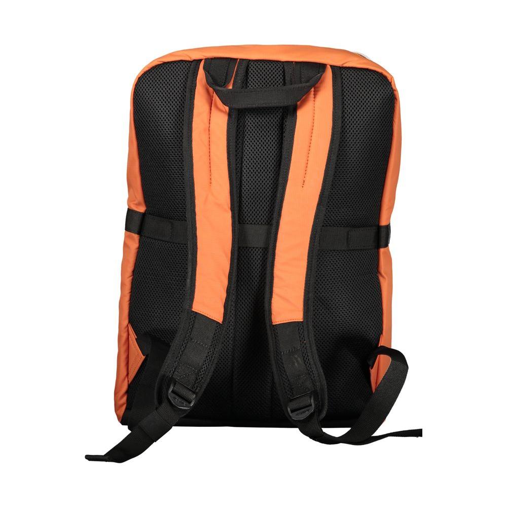 Front view with bag zipped and handles upright.