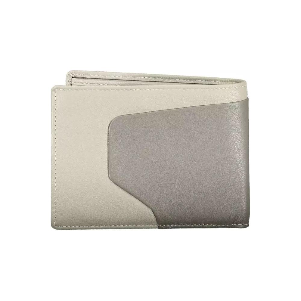 PiquadroSleek Bi-Fold Leather Wallet with RFID BlockMcRichard Designer Brands£99.00