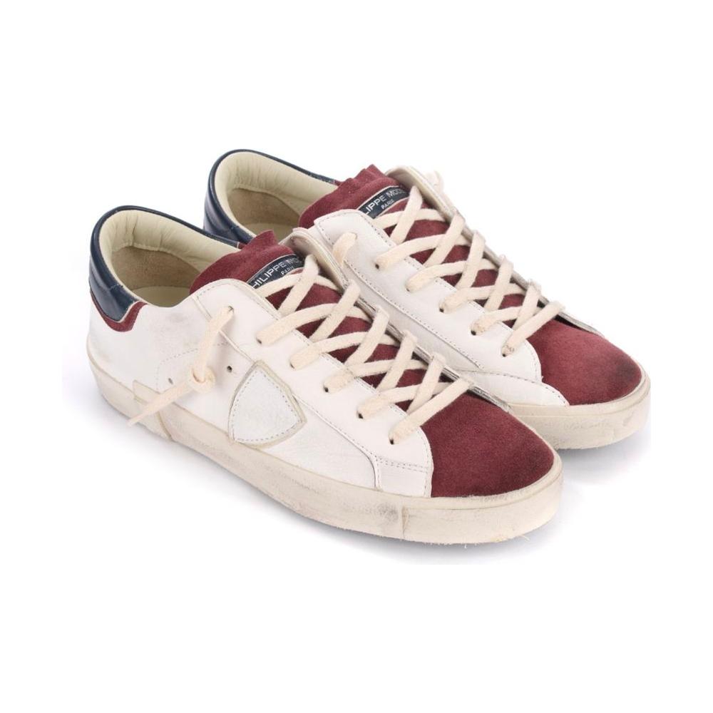 Elegant Leather Sneakers with Suede Accents