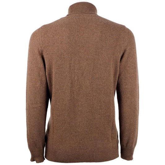 Elegant Cashmere Turtleneck Sweater in Brown