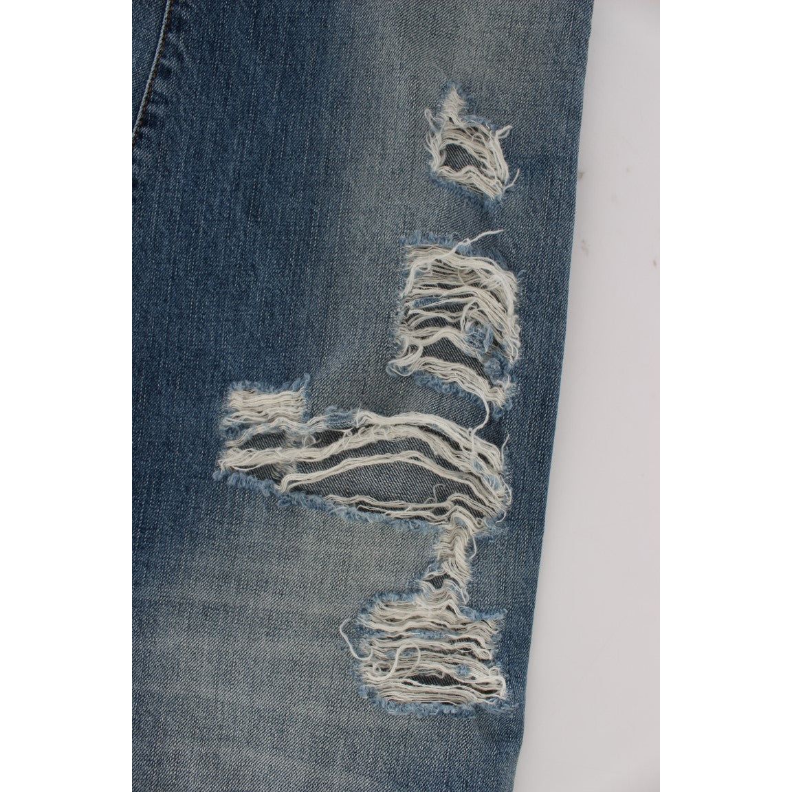 John Galliano Chic Boyfriend Blue Wash Jeans blue-wash-cotton-boyfriend-fit-cropped-jeans-1 330032-blue-wash-cotton-boyfriend-fit-cropped-jeans-2-5.jpg