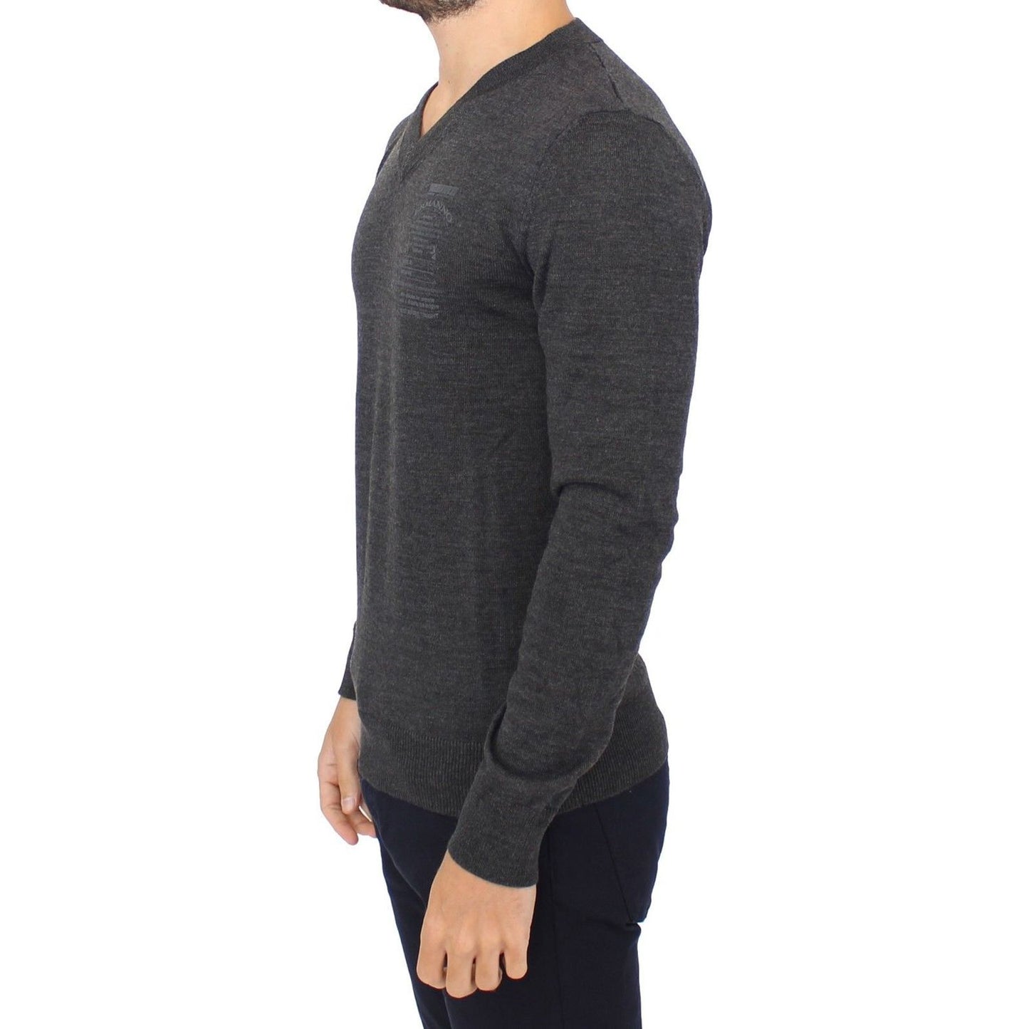 Ermanno Scervino Chic Gray V-Neck Wool Blend Pullover Sweater gray-wool-blend-v-neck-pullover-sweater 37803-gray-wool-blend-v-neck-pullover-sweater-1.jpg
