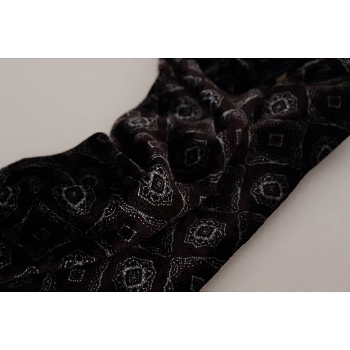 Dolce & GabbanaLuxurious Brown Silk-Blend Men's ScarfMcRichard Designer Brands£209.00