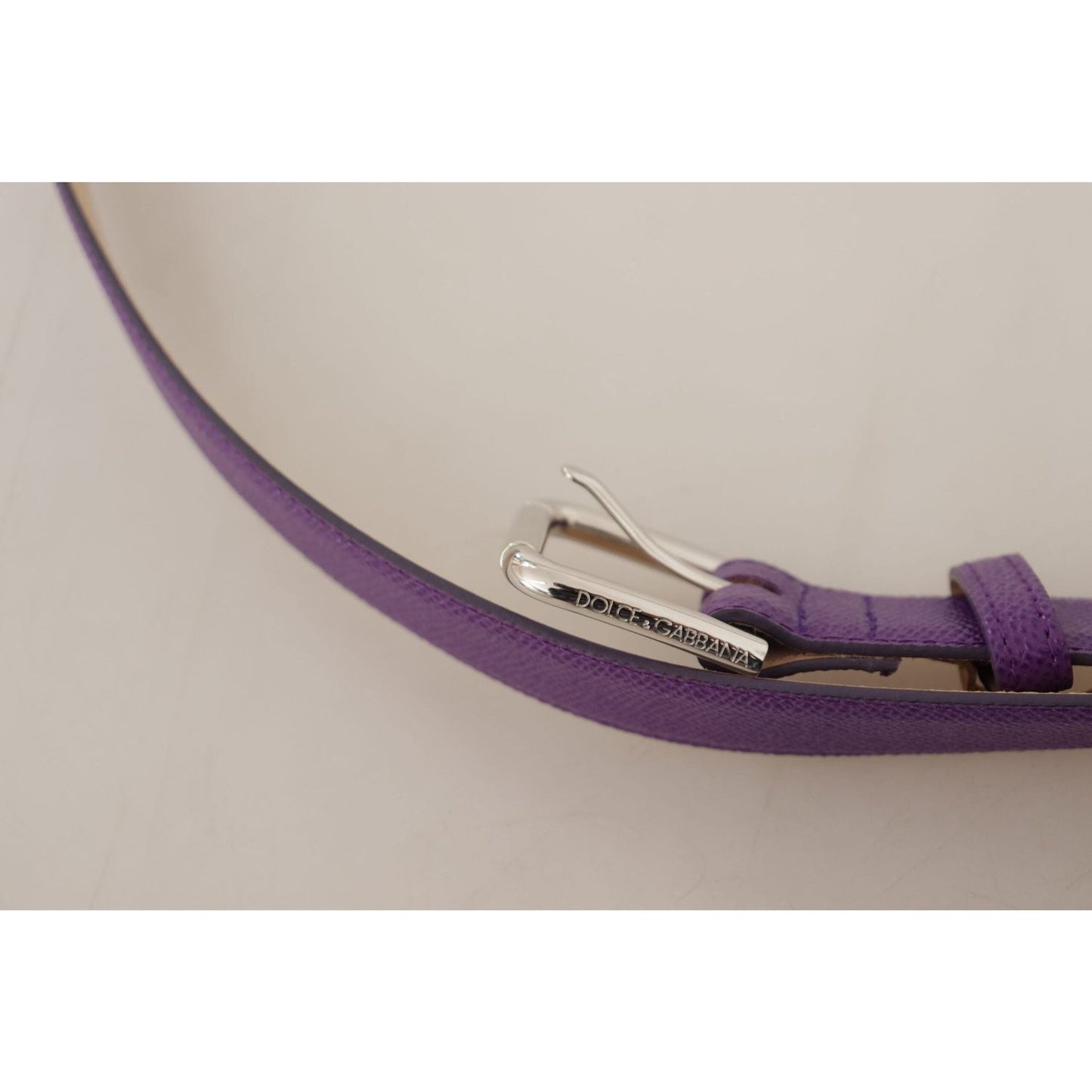 Dolce & Gabbana Elegant Purple Leather Belt with Logo Buckle purple-calfskin-leather-logo-engraved-buckle-belt IMG_0690-1-scaled-c15414a3-cdf.jpg