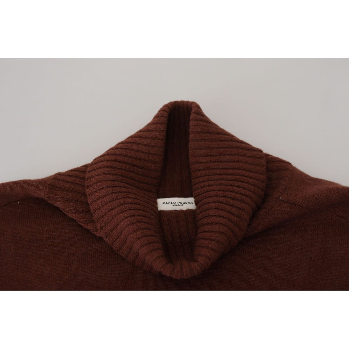 Paolo Pecora Milano Elegant Burgundy Wool Turtleneck Sweater bordeaux-wool-turtleneck-pullover-sweater IMG_1045-scaled-4004d1b3-885.jpg