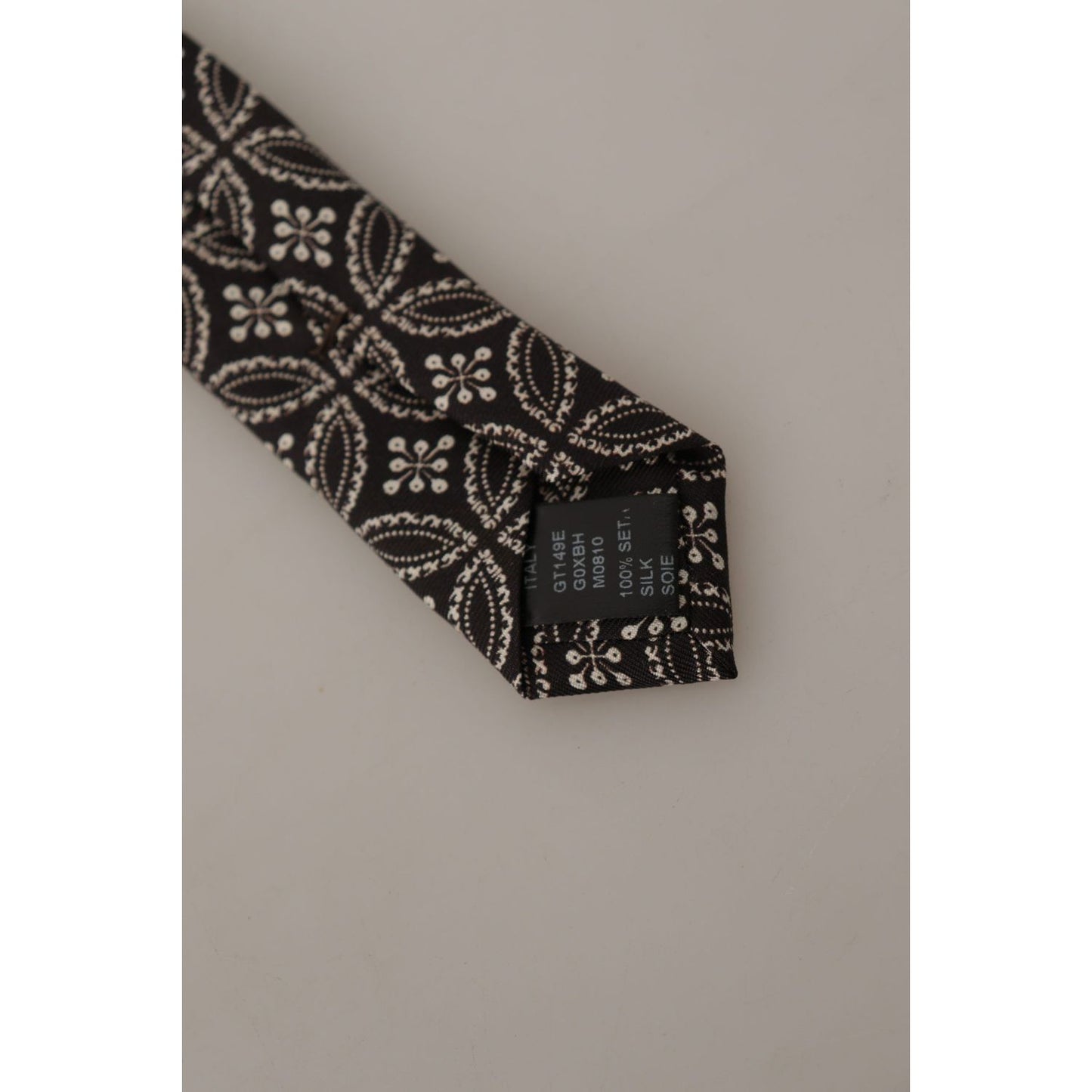 Dolce & Gabbana Elegant Silk Black and White Bow Tie black-white-fantasy-print-silk-adjustable-accessory-tie