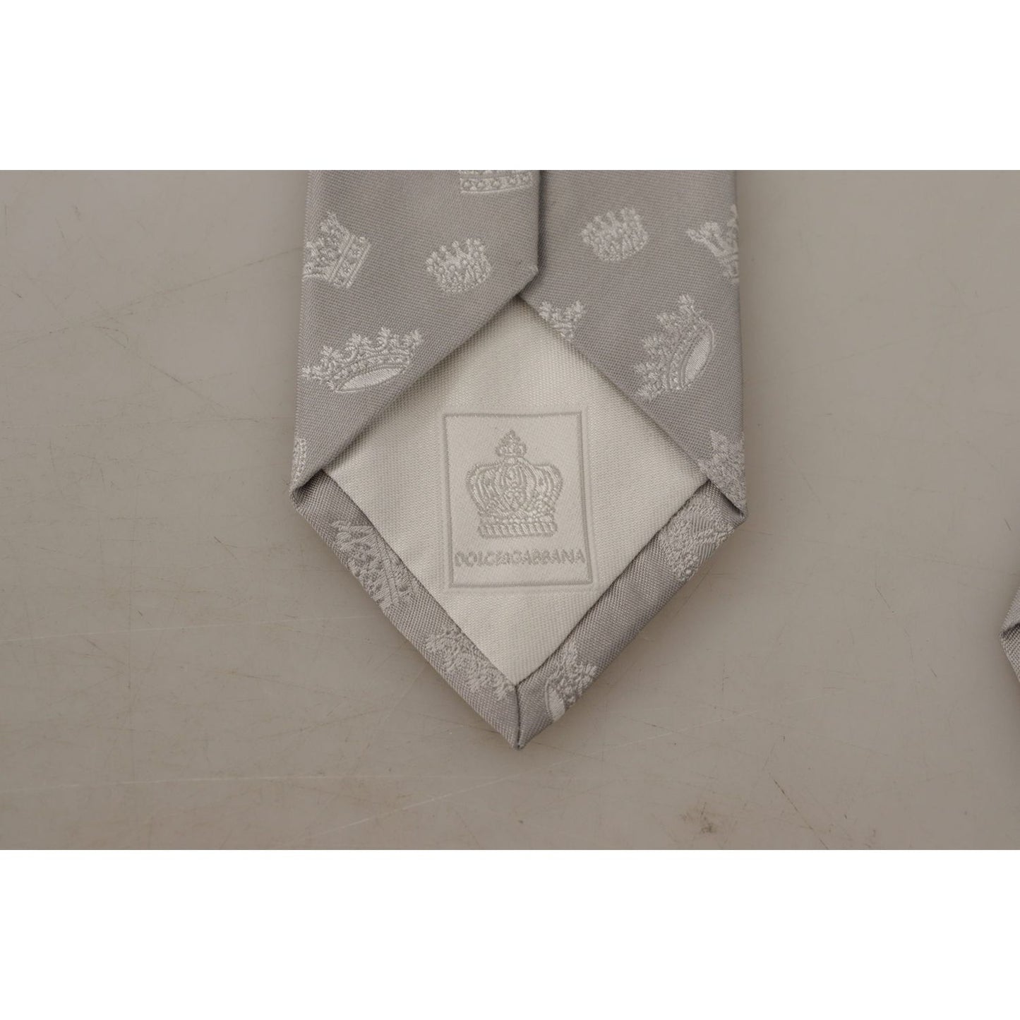 Dolce & Gabbana Elegant Silk Gray Crown Print Bow Tie gray-crown-fantasy-print-silk-adjustable-neck-tie