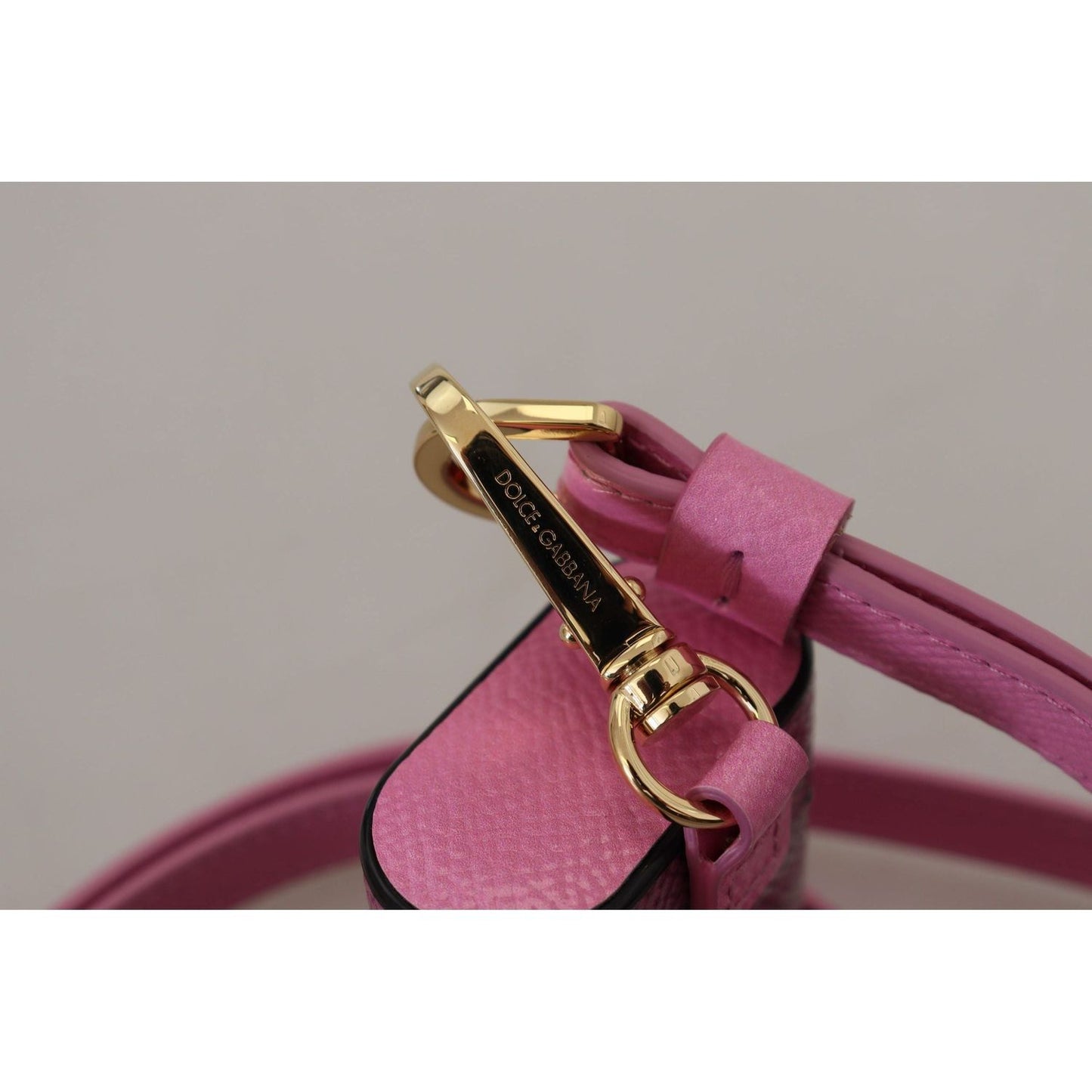 Dolce & Gabbana Chic Leather AirPods Case in Pink pink-black-leather-strap-gold-metal-logo-airpods-case