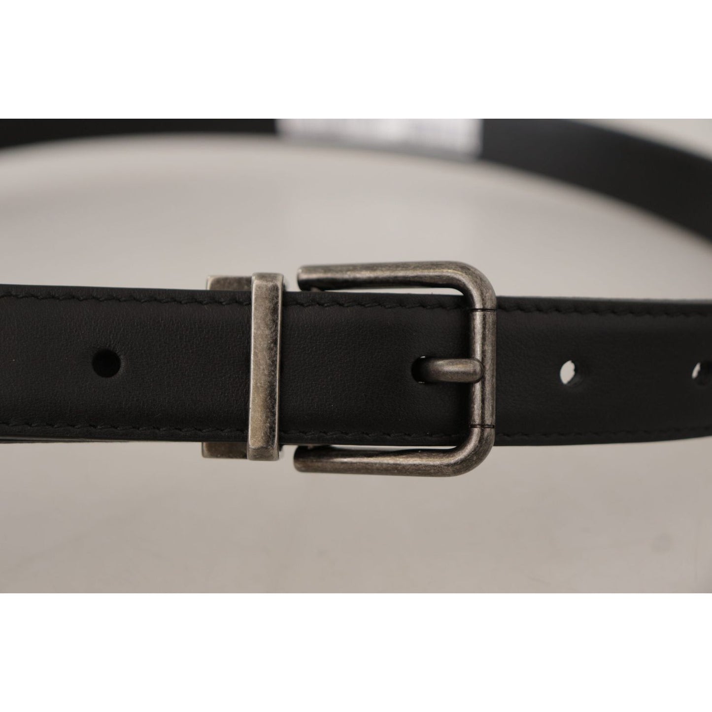 Dolce & Gabbana Elegant Black Leather Belt with Metal Buckle black-plain-leather-vintage-logo-metal-buckle-belt